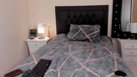 VAL online show from 24, 9, 2025