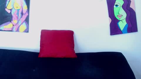 Tiffany online show from 3, 2, 2025