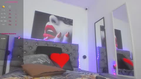 Snapshot of tiffany_hot19_ chatting on 12, 10, 2025 tiffany online show from 12, 10, 2025