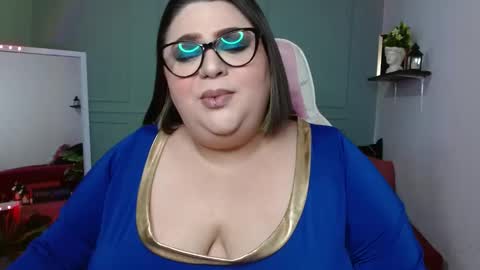 dont forget ask for custom vids  online show from 15, 12, 2024