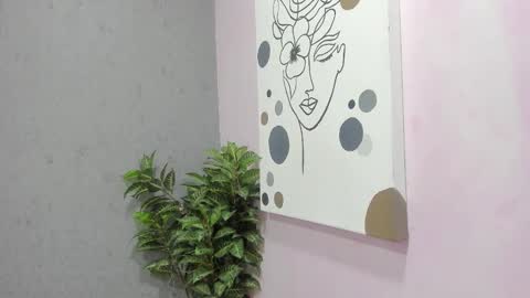 tiffany_mendez online show from 18, 12, 2025