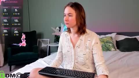 Snapshot of tiffany_roy chatting on 21, 1, 2025 tiffany_roy online show from 21, 1, 2025