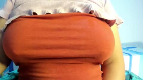 tiffany theressa online show from 18, 12, 2025