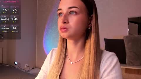 Tiffany online show from 13, 10, 2025