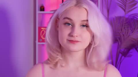 Snapshot of tiffanyjons chatting on 26, 11, 2025 tiffanyjons online show from 26, 11, 2025