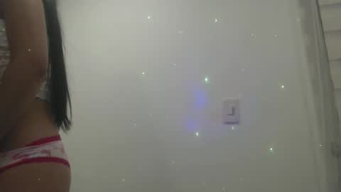 Snapshot of tiffanykilyestar_19 chatting on 10, 11, 2025 Kilye online show from 10, 11, 2025