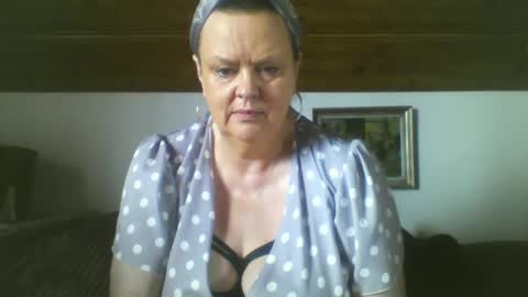 Snapshot of tiffanymature chatting on 13, 9, 2025 TiffanyMature online show from 13, 9, 2025