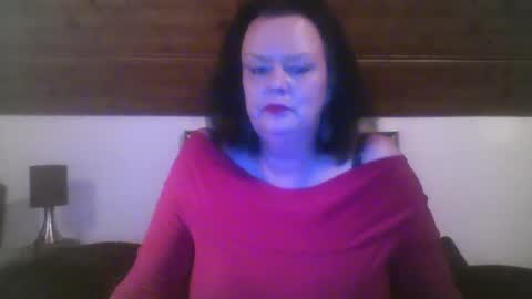 Snapshot of tiffanymature chatting on 19, 9, 2025 TiffanyMature online show from 19, 9, 2025