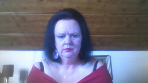 Snapshot of tiffanymature chatting on 20, 9, 2025 TiffanyMature online show from 20, 9, 2025