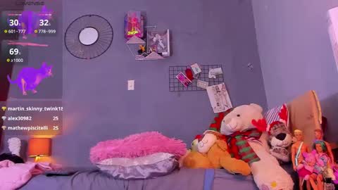 Snapshot of tiffbeautiful chatting on 10, 1, 2025                online show from 10, 1, 2025