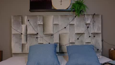 Snapshot of tiffvalentinee_ chatting on 10, 11, 2025 Tiffany online show from 10, 11, 2025