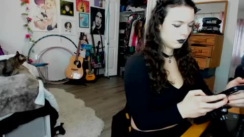 Snapshot of tiggerrosey chatting on 11, 3, 2025   All my Links online show from 11, 3, 2025