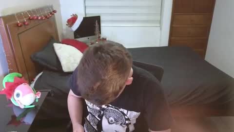 Snapshot of tightncuteass chatting on 12, 11, 2025 Camilo online show from 12, 11, 2025