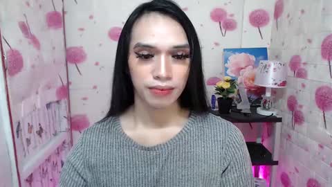 Snapshot of tijanafox chatting on 2, 12, 2024 Tijana online show from 2, 12, 2024