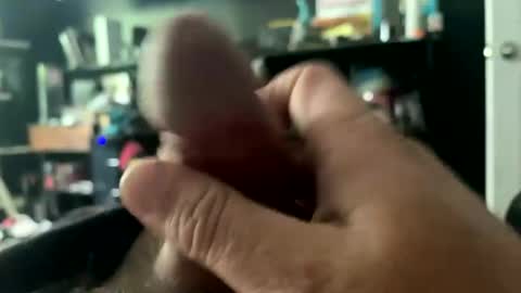 tikiguy420 online show from 10, 7, 2026