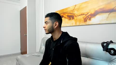 Snapshot of tiler_price chatting on 5, 1, 2025 Tyler online show from 5, 1, 2025