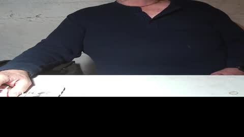 Snapshot of timamanda chatting on 28, 10, 2025 Tim  Amanda online show from 28, 10, 2025