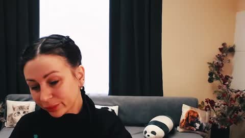 Snapshot of timeparadice chatting on 24, 2, 2025 Luisa online show from 24, 2, 2025