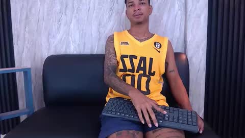 Snapshot of timmcloud chatting on 14, 10, 2025 Timm online show from 14, 10, 2025