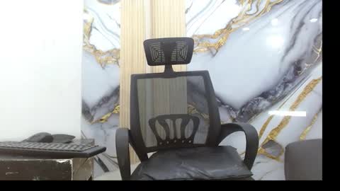 Snapshot of timmcloud chatting on 13, 12, 2025 Timm online show from 13, 12, 2025