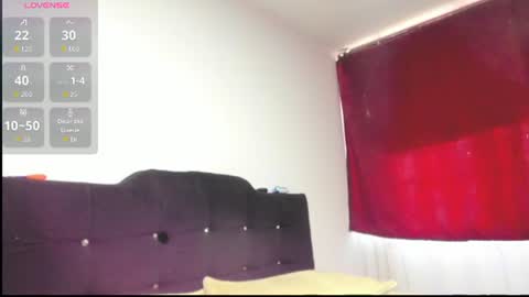 Snapshot of tina_2204 chatting on 2, 7, 2026 tina_2204 online show from 2, 7, 2026