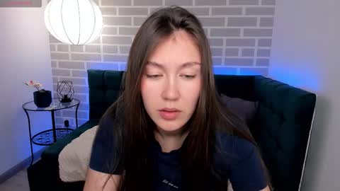 Snapshot of tina_porter chatting on 8, 11, 2025 Tina online show from 8, 11, 2025