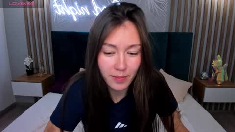 Snapshot of tina_porter chatting on 19, 11, 2025 Tina online show from 19, 11, 2025