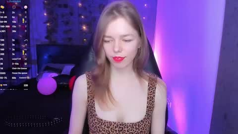 Tina Tayllor MY SHEDULEMondayTuesdaySaturdaySunday online show from 3, 3, 2025