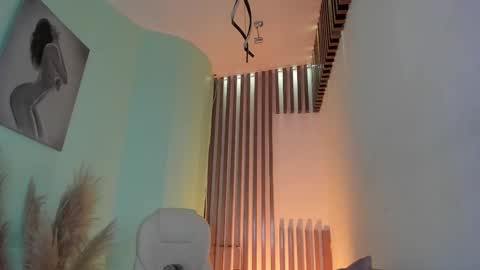 Tina  online show from 23, 11, 2025