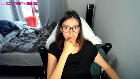 Tina online show from 5, 1, 2025