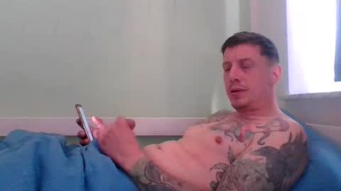 Snapshot of tinizzle86 chatting on 21, 4, 2026 tinizzle86 online show from 21, 4, 2026