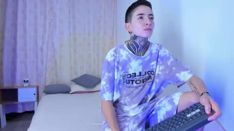 TINNY AND CANDY online show from 8, 11, 2025