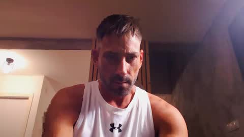 Snapshot of tinoclandestino chatting on 18, 1, 2025 tinoclandestino online show from 18, 1, 2025