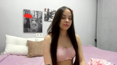 Snapshot of tiny__juju chatting on 20, 10, 2025 JuJu online show from 20, 10, 2025