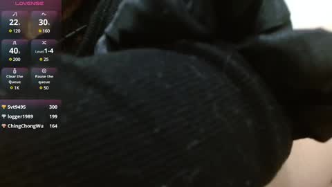 Tiny Caroline online show from 14, 1, 2025