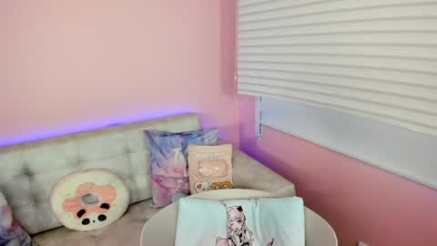 tiny_cora online show from 22, 3, 2026