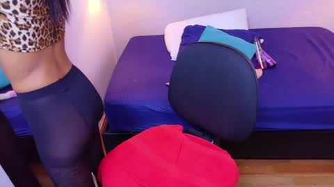 tiny_sarah1 online show from 29, 3, 2026