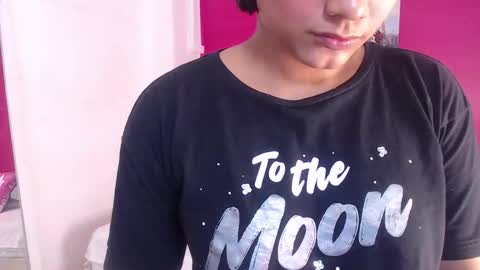 Snapshot of tiny_whore18 chatting on 20, 9, 2025 tiny_whore18 online show from 20, 9, 2025