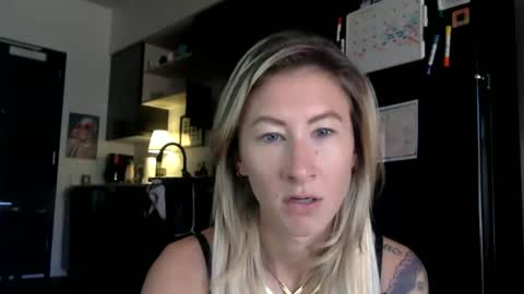 tinyandtatted420 online show from 26, 10, 2025