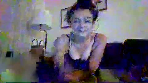 tinyassbossymilf online show from 4, 3, 2025