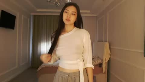 Snapshot of tinykawaii chatting on 1, 7, 2026 Tina extra tips in PVT online show from 1, 7, 2026