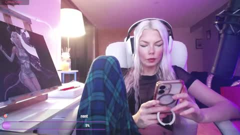 stage Kylie Sinner  brand CLITBAIT online show from 19, 4, 2026