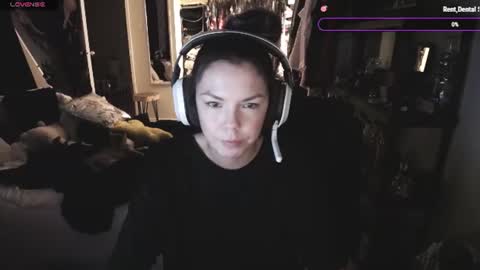 Snapshot of tinykylie chatting on 14, 6, 2026 stage Kylie Sinner brand CLITBAIT online show from 14, 6, 2026