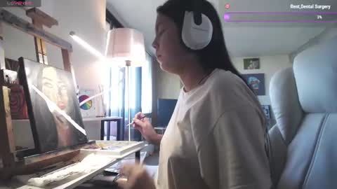 Snapshot of tinykylie chatting on 12, 7, 2026 stage Kylie Sinner brand CLITBAIT online show from 12, 7, 2026