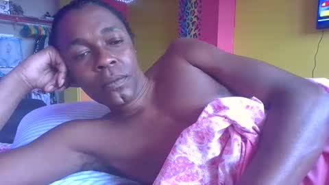 Snapshot of tinypoodledick chatting on 21, 5, 2026 littledpoodledick online show from 21, 5, 2026