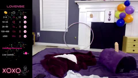 V - Read the bio please thanks. online show from 10, 3, 2025