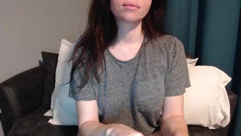 Snapshot of tinyytina chatting on 19, 12, 2024 TinyyTina online show from 19, 12, 2024