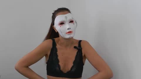 Snapshot of tipsytinkerbell chatting on 24, 10, 2025 Tinks online show from 24, 10, 2025