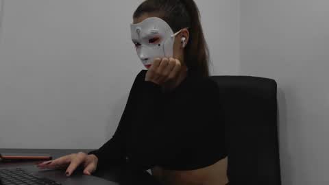 Snapshot of tipsytinkerbell chatting on 28, 11, 2025 Tinks online show from 28, 11, 2025