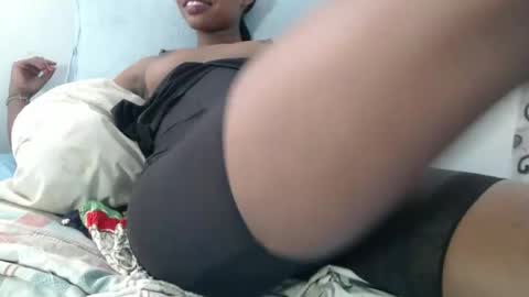 Snapshot of tisha_amore chatting on 11, 3, 2025 Amore online show from 11, 3, 2025